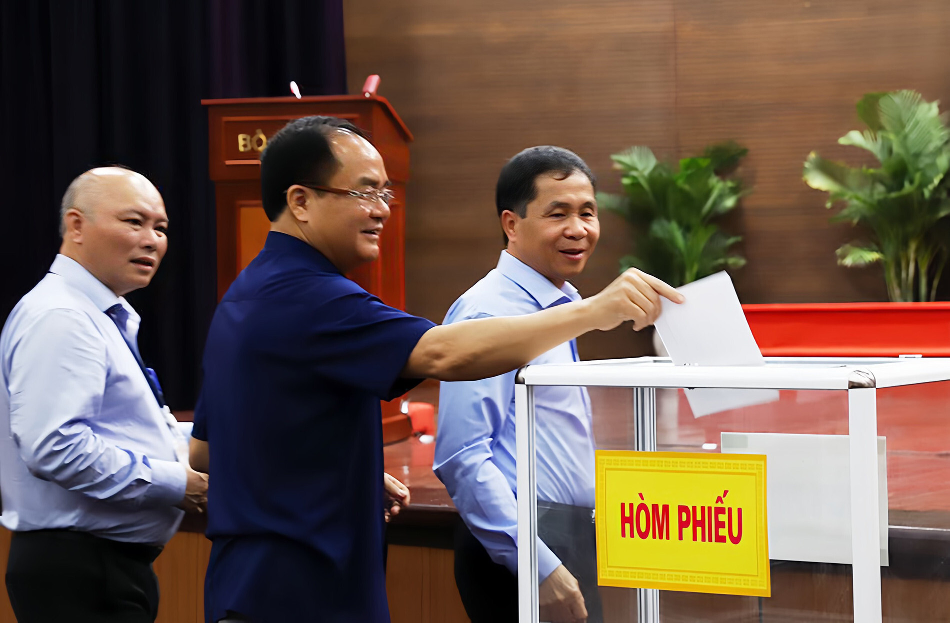 Bộ Nội vụ giới thiệu một nhân sự quy hoạch Ủy viên Trung ương Đảng