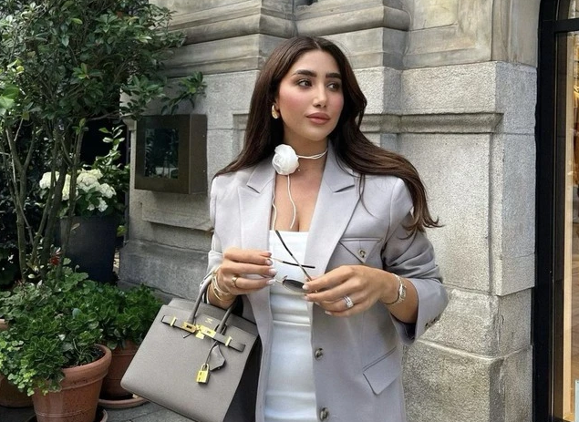 Cách biến những trang phục đơn giản trở nên phong cách, thời thượng