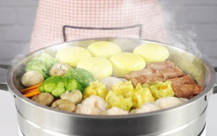Món ăn hấp, luộc hay chiên rán tốt hơn?