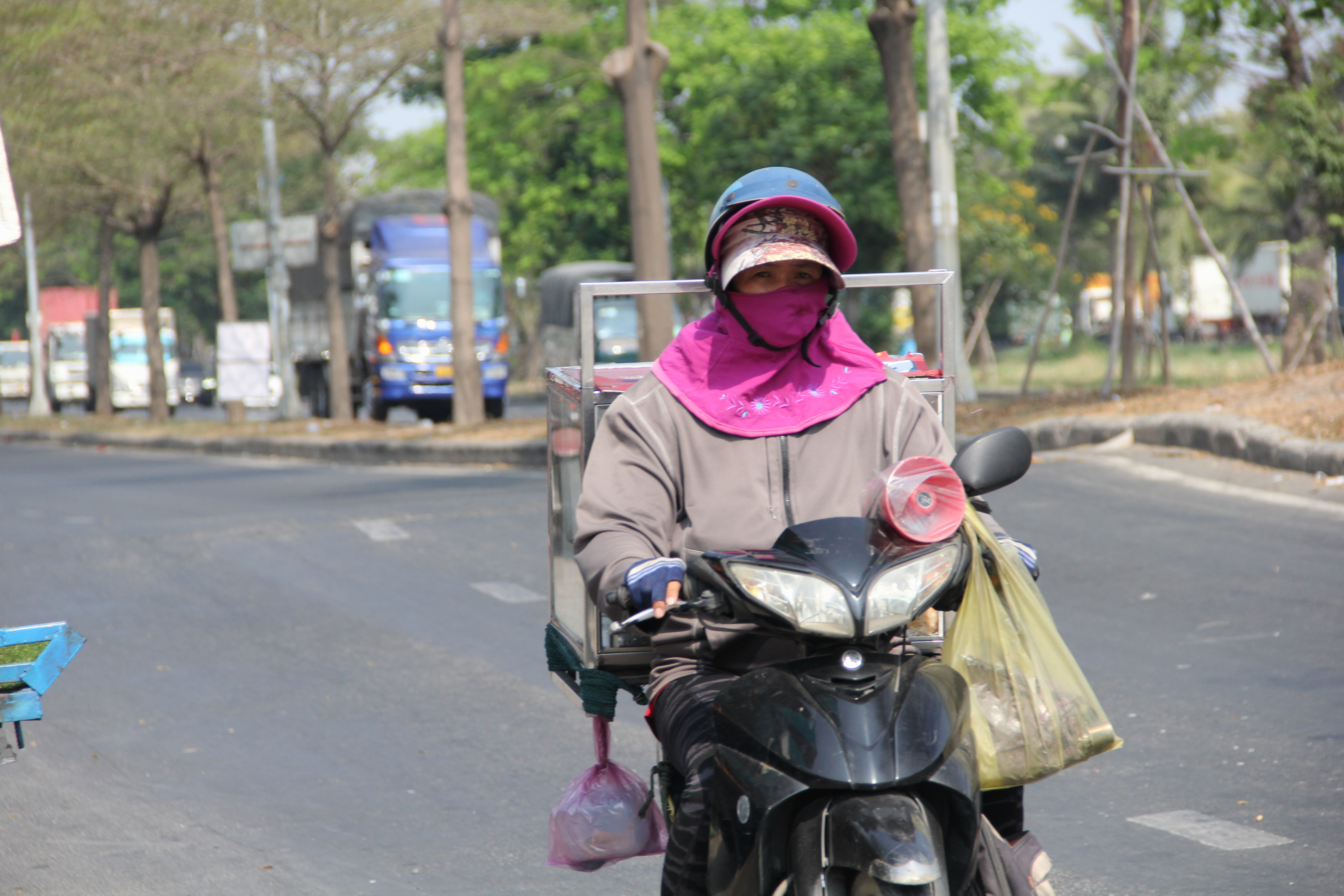 Dự báo thời tiết TP.HCM hôm nay 9/4: Nắng nóng, nhiệt độ đạt 38 độ C