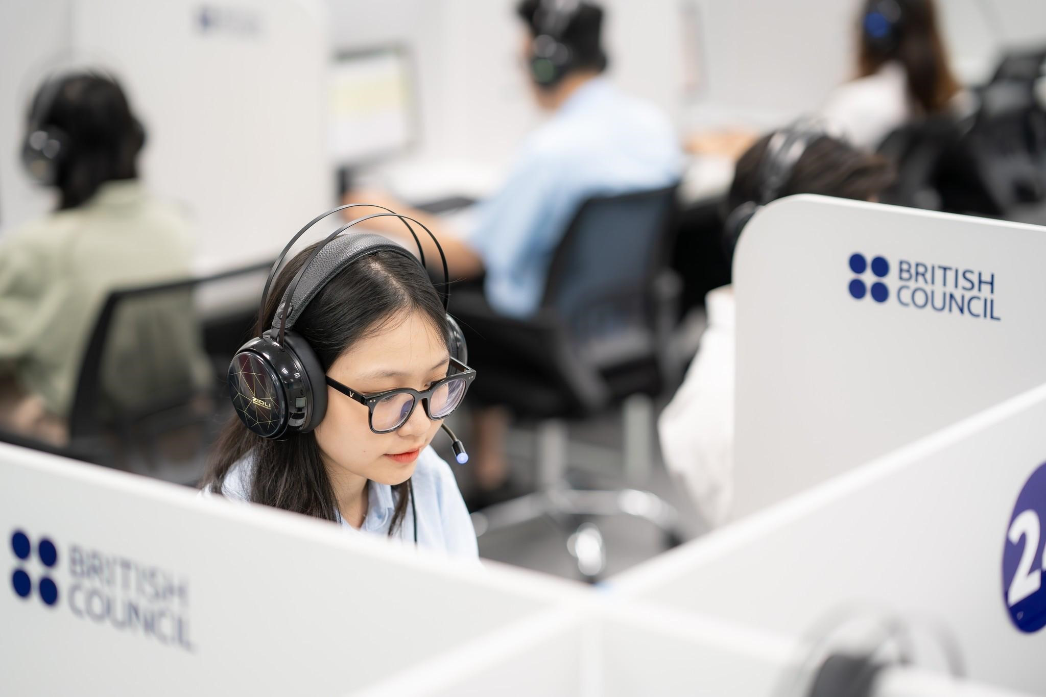 Mức phí thi lại một kỹ năng trong bài thi IELTS thế nào?