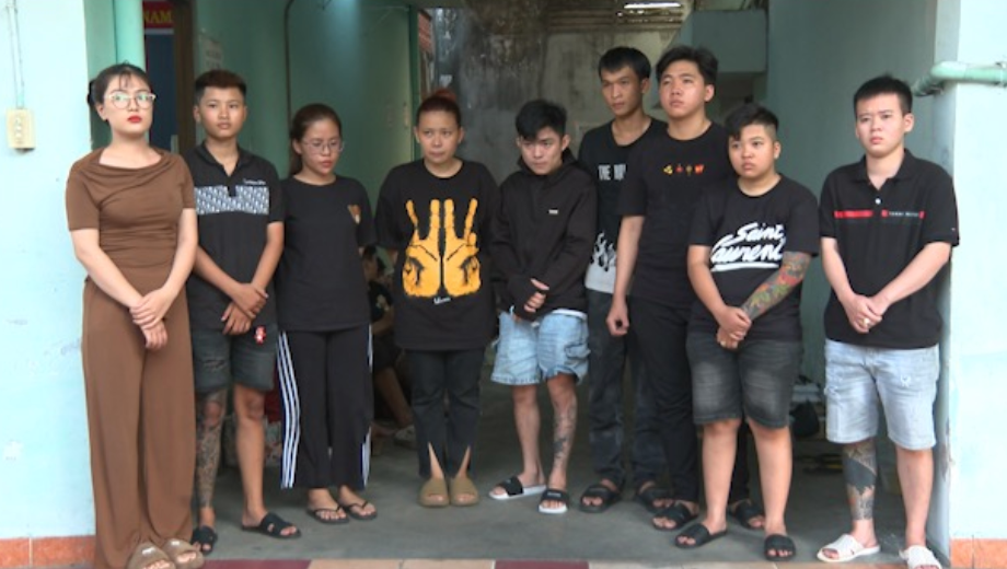 TP.HCM: Bắt băng nhóm tội phạm chuyên lừa đảo thông qua dịch vụ giao hàng