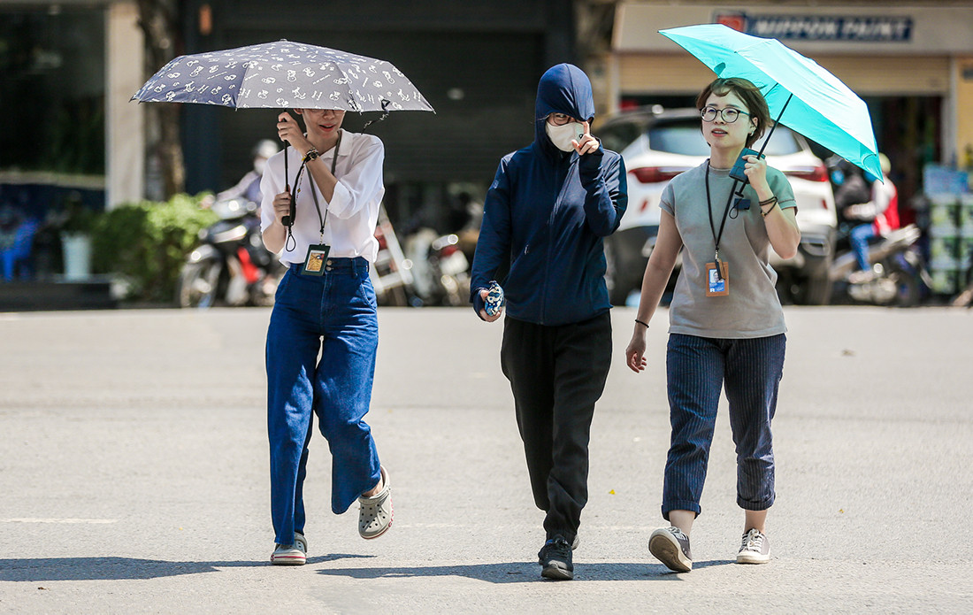 Nắng nóng ở Bắc và Trung Bộ khi nào giảm?