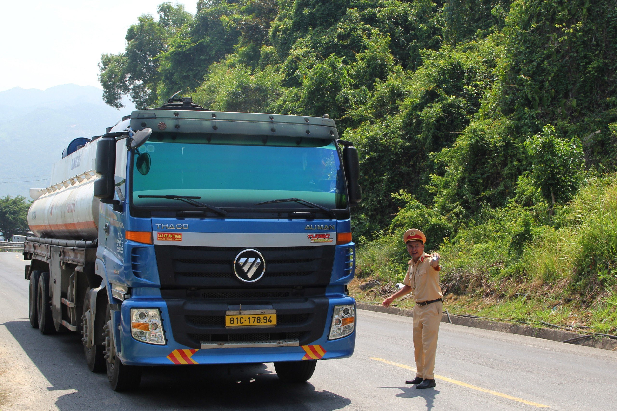 Thông xe quốc lộ 1 đoạn qua Đèo Cả từ 18h hôm nay