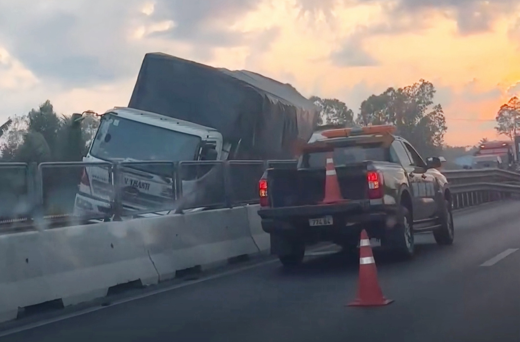 Tai nạn trên cao tốc Trung Lương - Mỹ Thuận, 1 người Trung Quốc tử vong