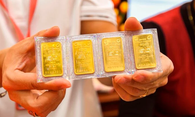 16.800 lượng vàng miếng được đấu thầu sáng nay: Giá vàng trong nước hạ nhiệt? 