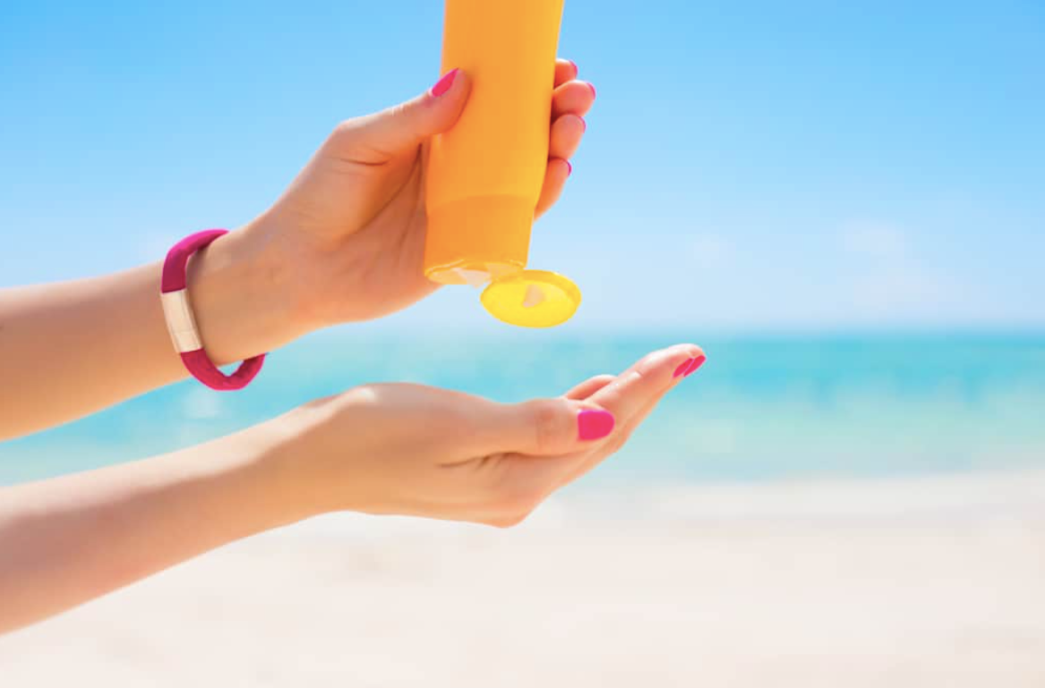 Thoa kem chống nắng trước hay sau kem dưỡng?