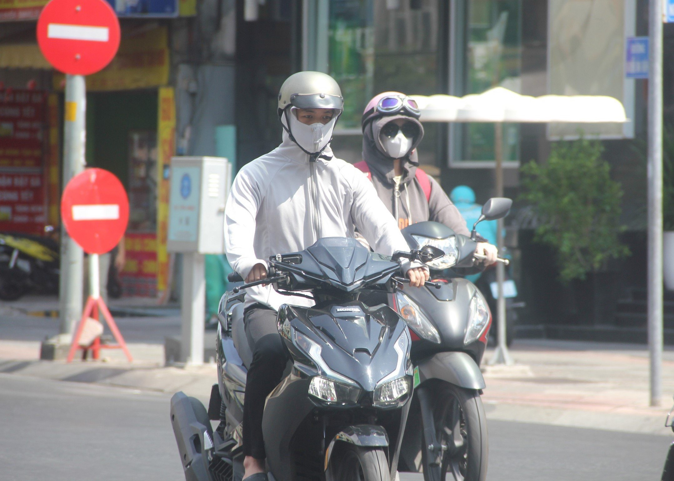 Thời tiết TP.HCM hôm nay 23/4: Nắng nóng, nhiệt độ cao nhất 37 độ C