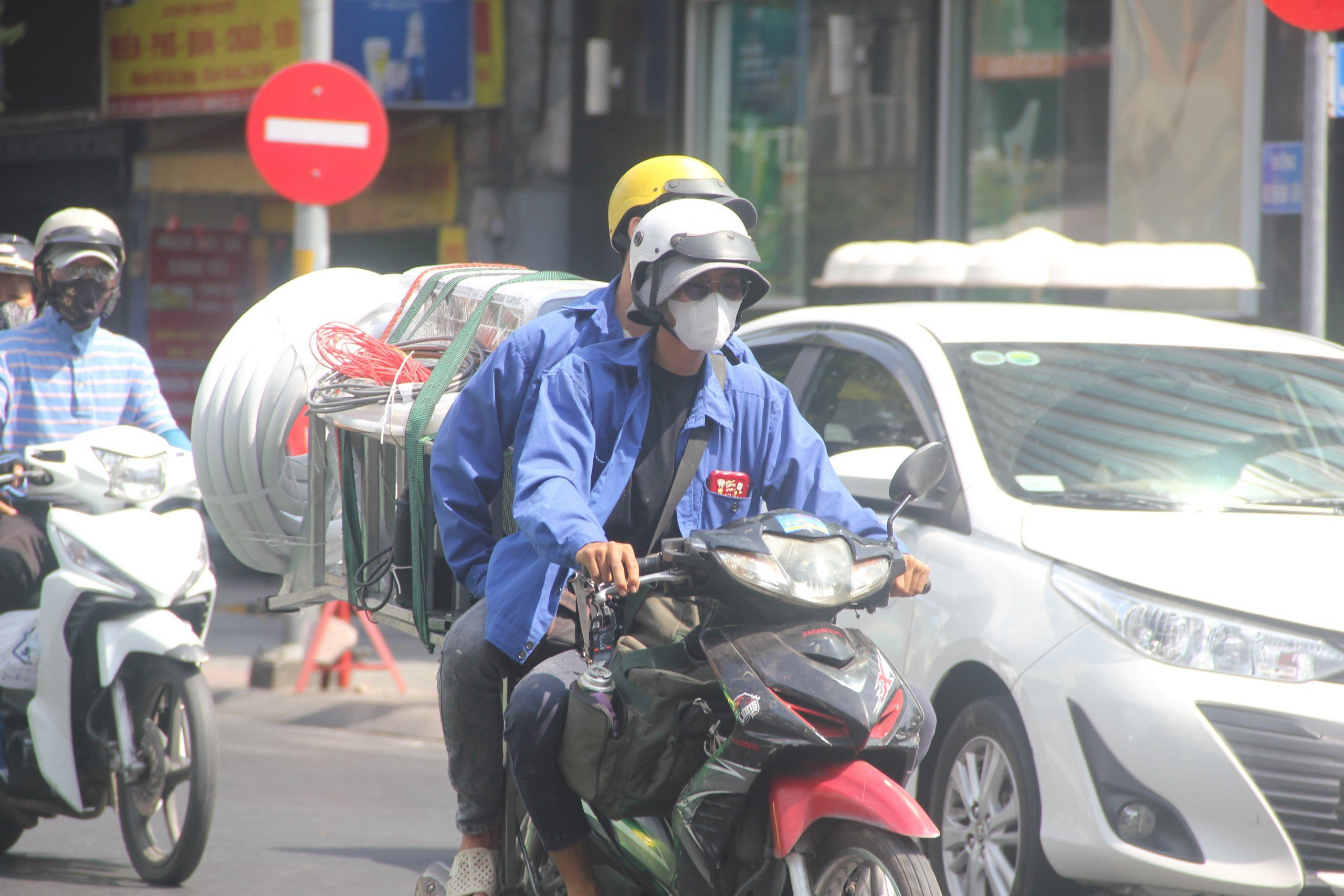 Thời tiết TP.HCM hôm nay 24/4: Nắng nóng gay gắt