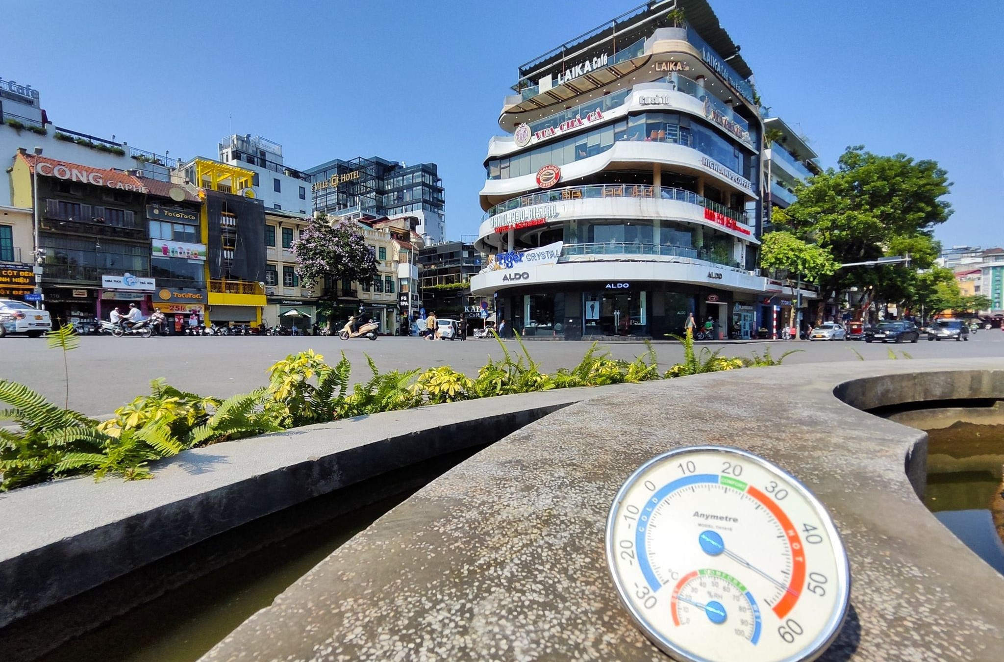 Hà Nội gần 40 độ C dịp nghỉ lễ 30/4, dự báo mùa hè nắng nóng gay gắt hơn mọi năm