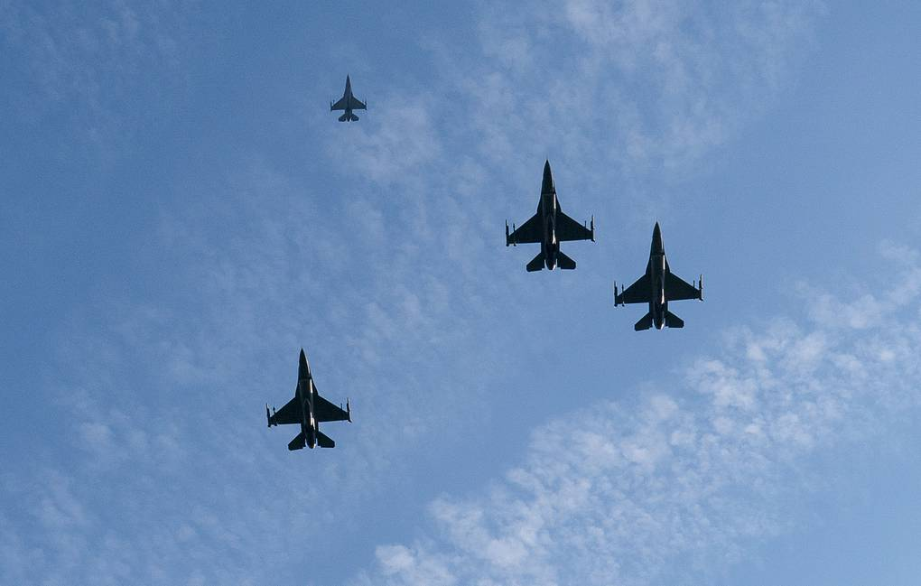 Tiêm kích F-16 có mặt ở Ukraine trong tháng 5