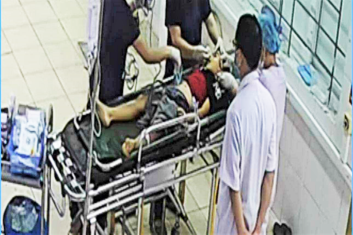 Cổng nhà đổ sập, bé trai 7 tuổi ở Hà Tĩnh chết thương tâm