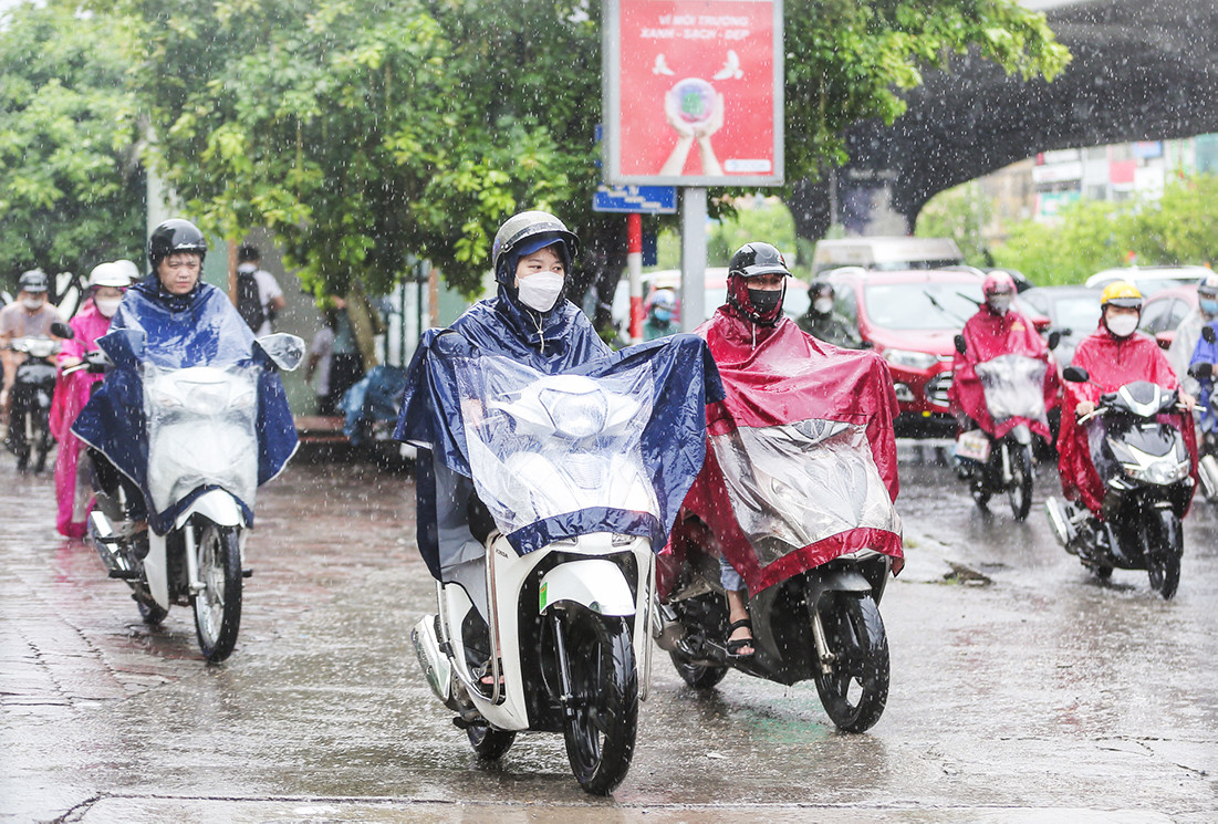 Dự báo thời tiết ngày mai 3/5: Miền Bắc cục bộ mưa to đến rất to