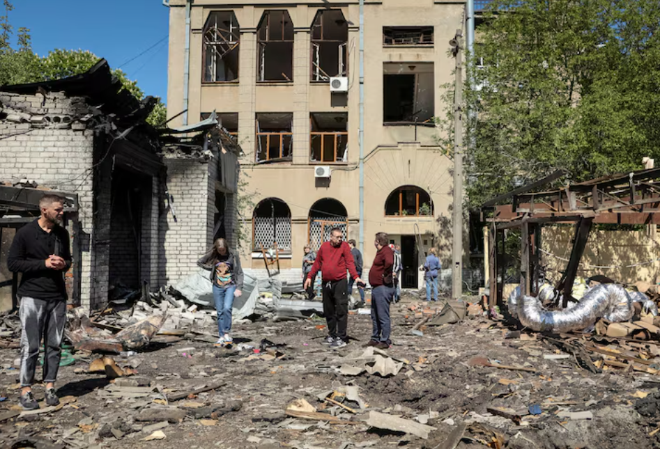 Mỹ ban hành gần 300 lệnh trừng phạt nhắm vào Nga, Trung Quốc