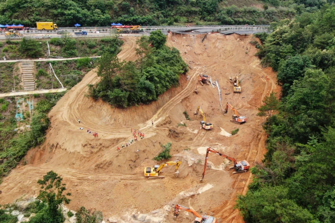 Việt Nam gửi điện thăm hỏi vụ sạt lở ở Trung Quốc