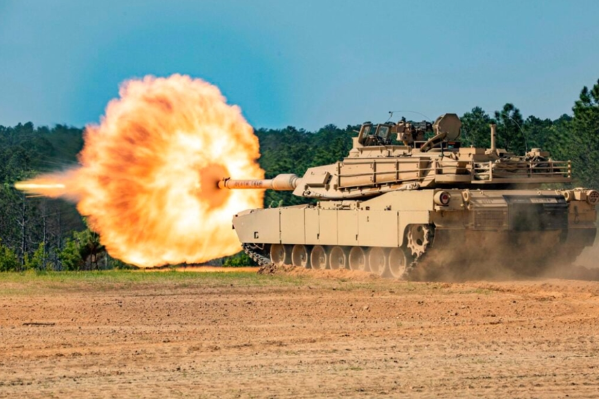 Khoảnh khắc pháo binh Nga phá hủy xe tăng M1 Abrams