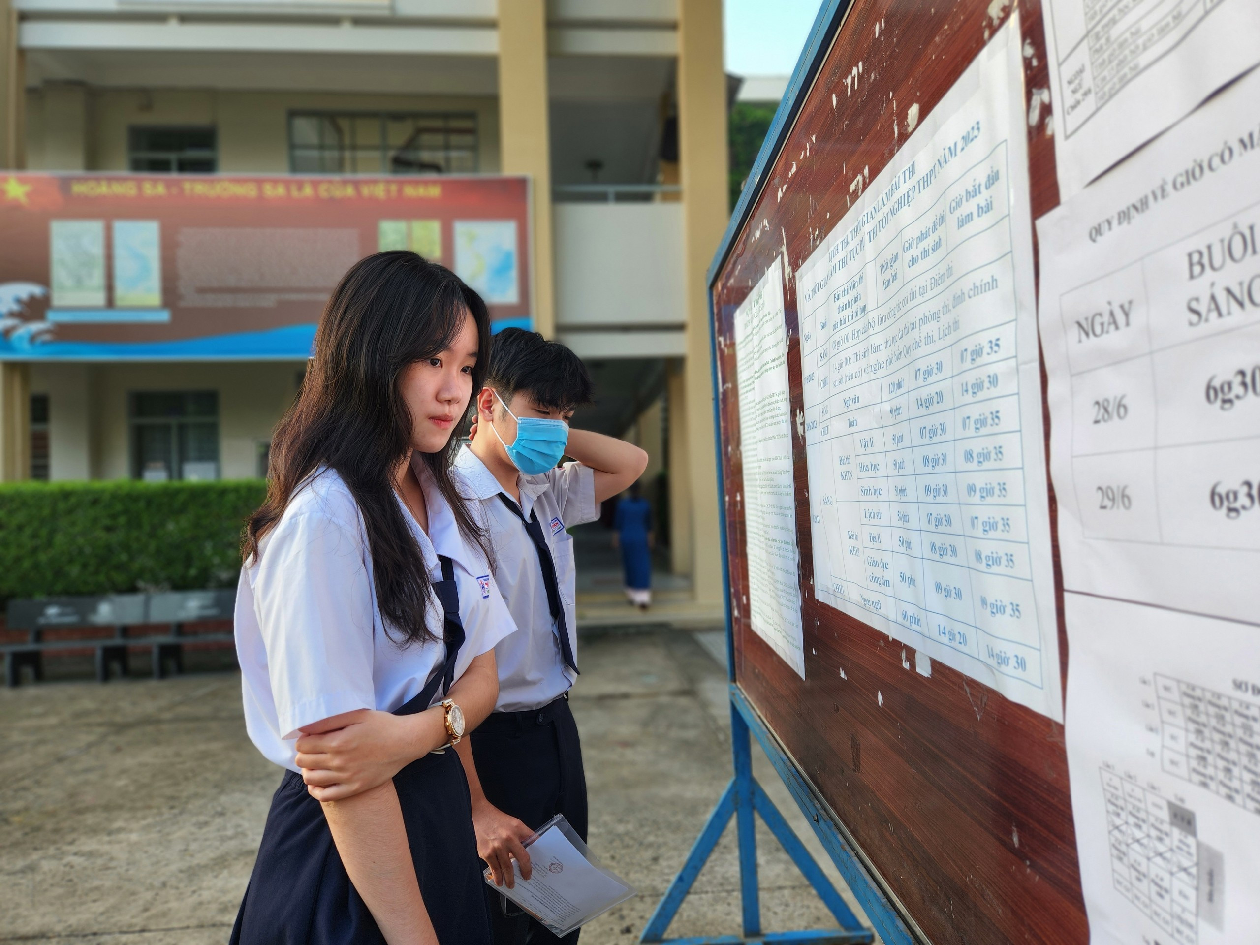 Biến động điểm chuẩn trường Đại học Luật Hà Nội 3 năm gần nhất