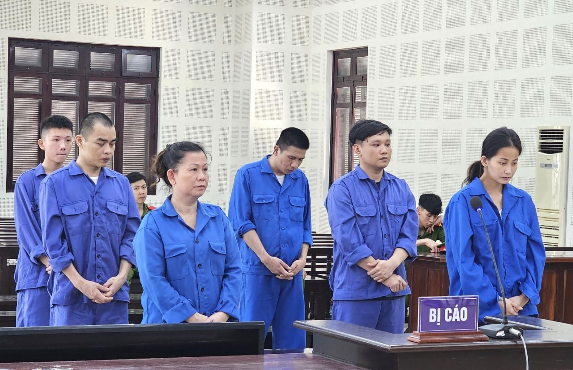 Kẻ cầm đầu đường dây sản xuất, lưu hành tiền giả lĩnh án chung thân