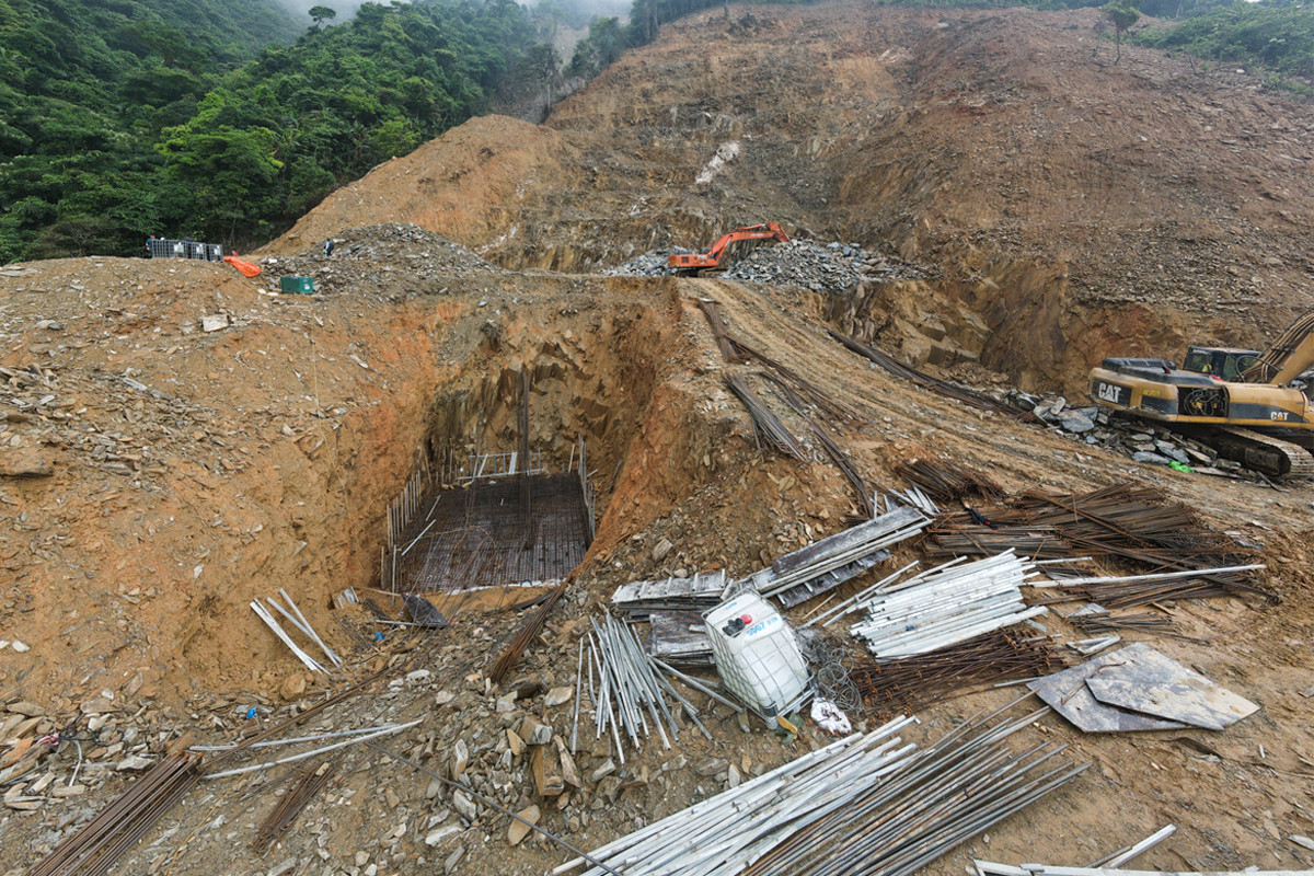 Sạt lở làm 3 người chết ở Hà Tĩnh: Thủ tướng yêu cầu xử lý nghiêm trách nhiệm