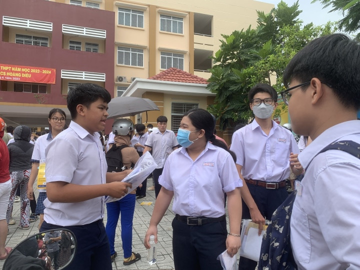 10 trường tỷ lệ 'chọi' vào lớp 10 thấp nhất TP.HCM năm 2024