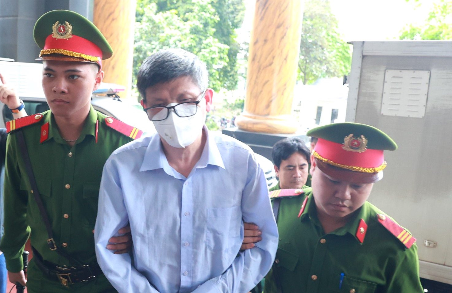 Cựu Bộ trưởng Y tế Nguyễn Thanh Long hầu toà phúc thẩm