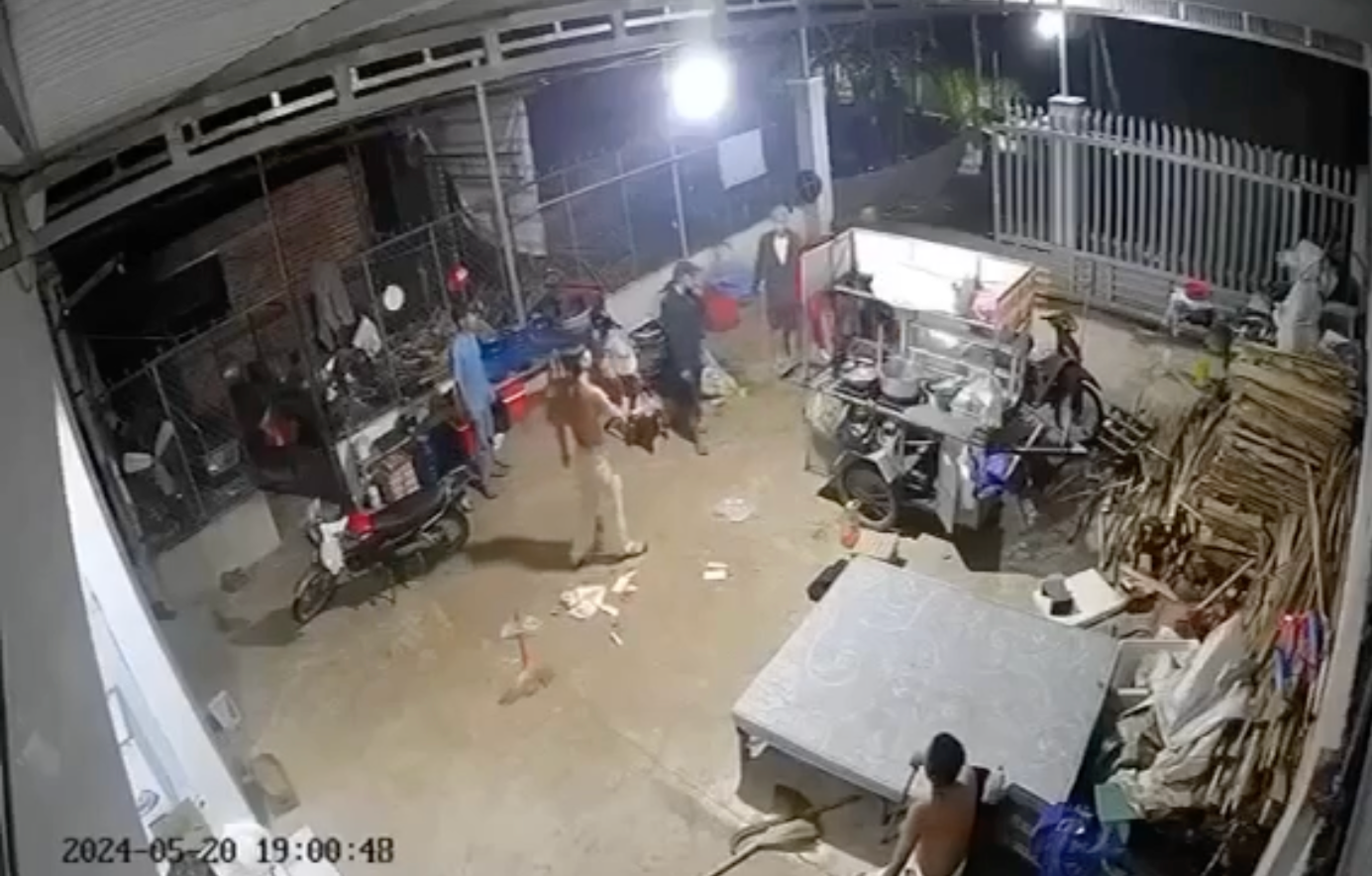 Đồng Nai: Hỗn chiến trong đêm, 2 người tử vong