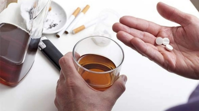 Có nên uống thuốc giải rượu?