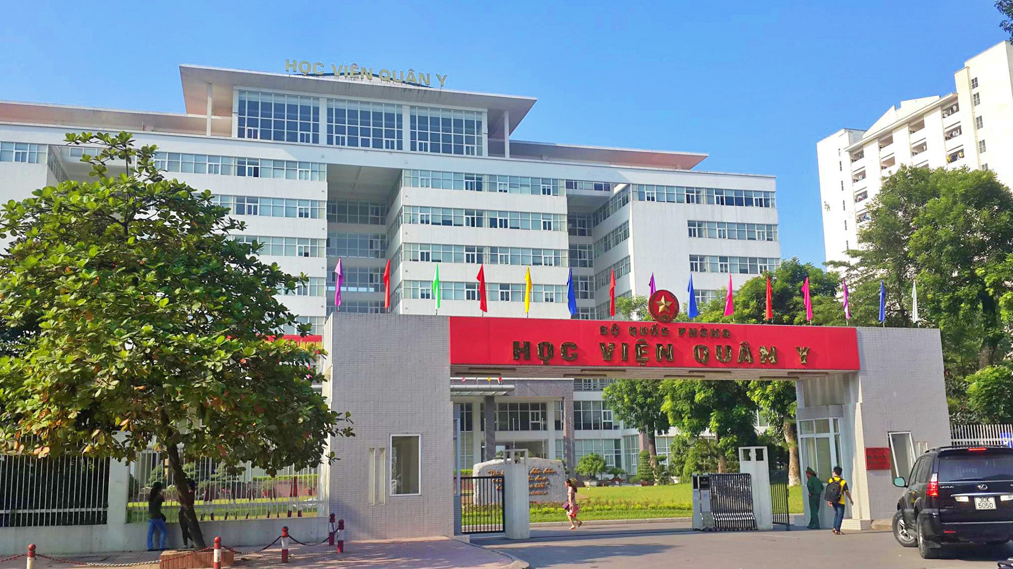 Điểm chuẩn Học viện Quân y 3 năm gần đây thay đổi ra sao?