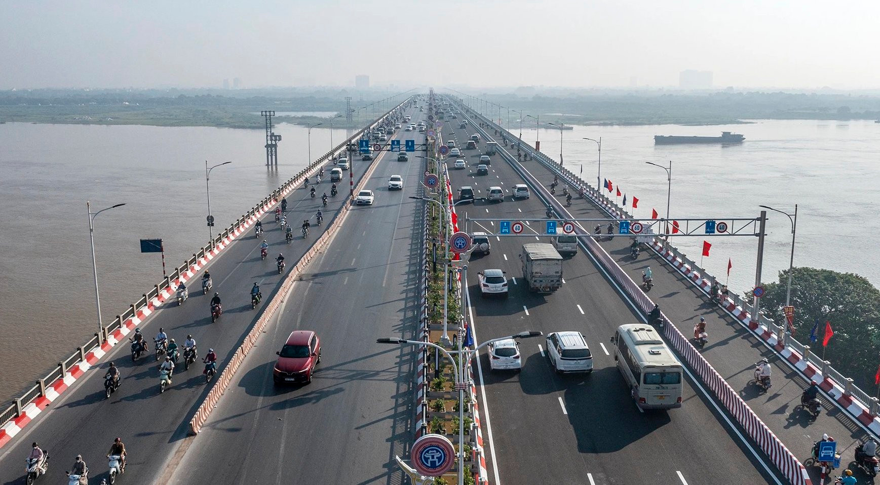 Bàn giao cầu Vĩnh Tuy 2 cho Sở GTVT Hà Nội quản lý