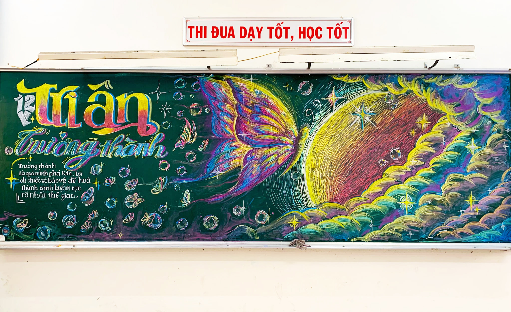 Tranh bảng chia tay tuổi học trò ở An Giang 'sốt' khắp các mạng xã hội