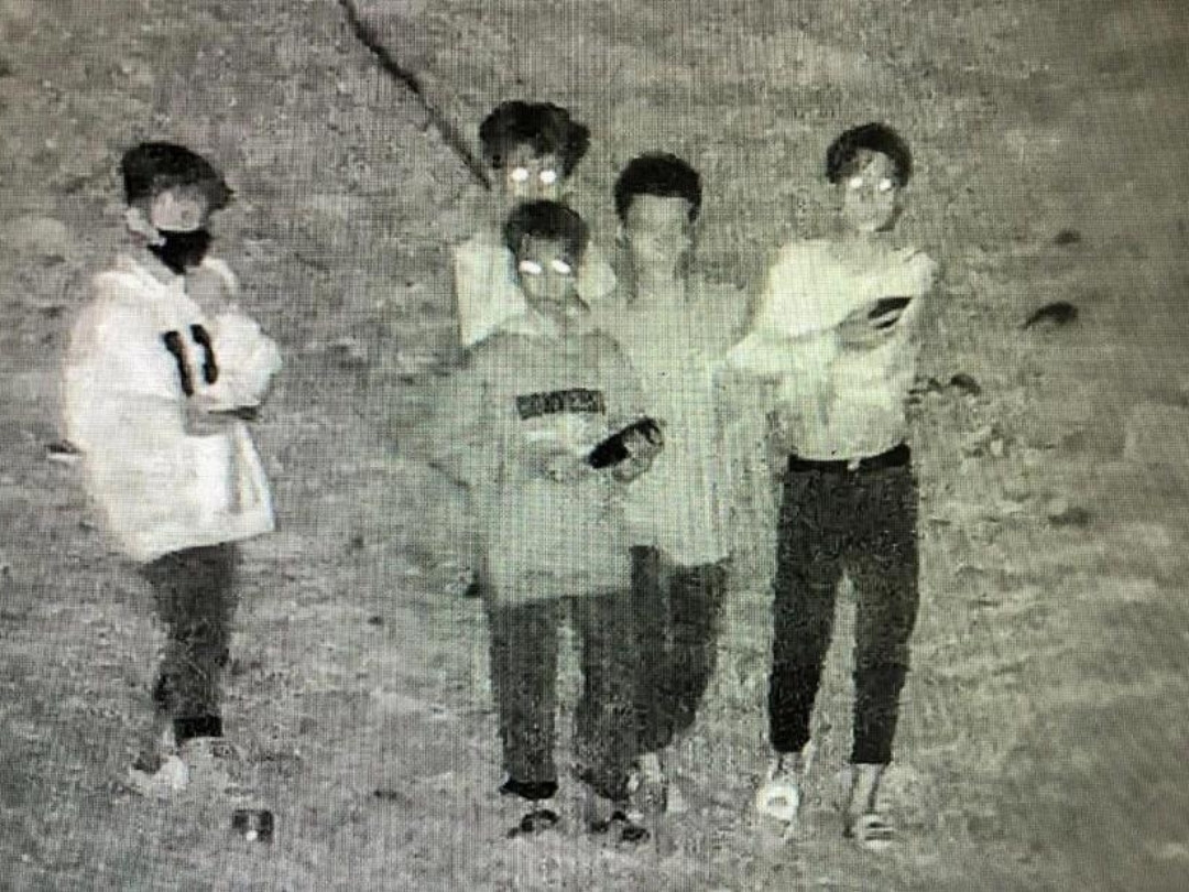 Xuất hiện nhóm người tụ tập ném đá vào ô tô trên cao tốc Cam Lâm - Vĩnh Hảo