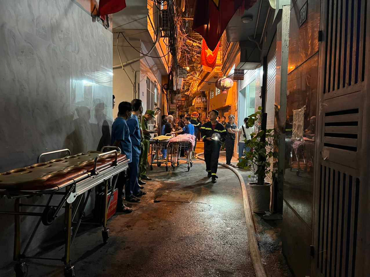 Khởi tố vụ án cháy nhà trọ ở Hà Nội làm 14 người chết