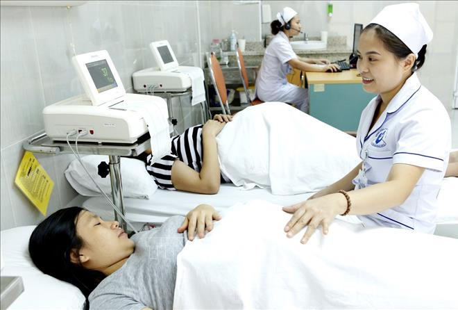 Đại biểu Quốc hội đề xuất lao động nữ được nghỉ khám thai tối đa 10 lần