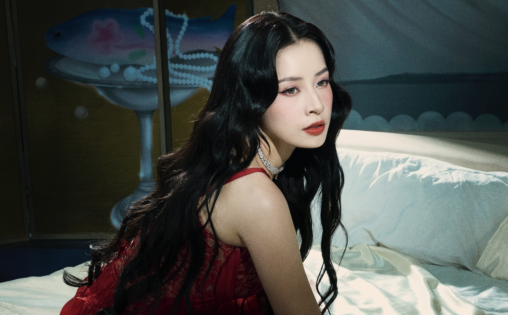 Ra mắt ca khúc mới tại Việt Nam và Trung Quốc, Chi Pu thấy 'bình yên đến khó tả'