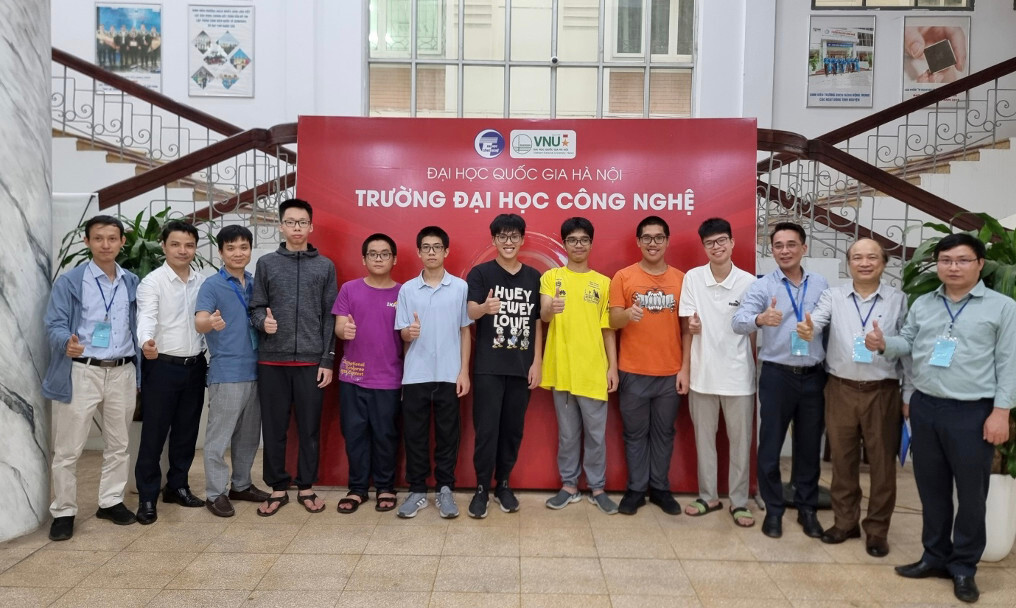 7 học sinh Việt giành huy chương tại Olympic Tin học châu Á 2024