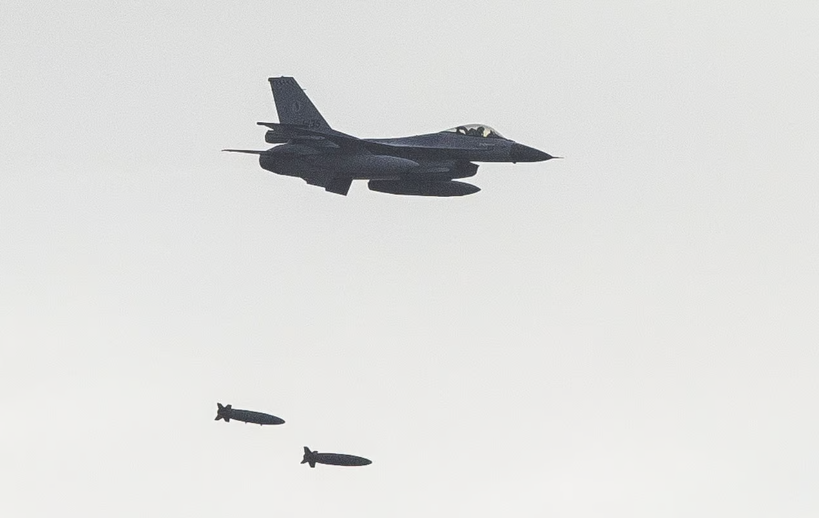 Ukraine có thể tấn công vào lãnh thổ Nga bằng F-16 của Hà Lan