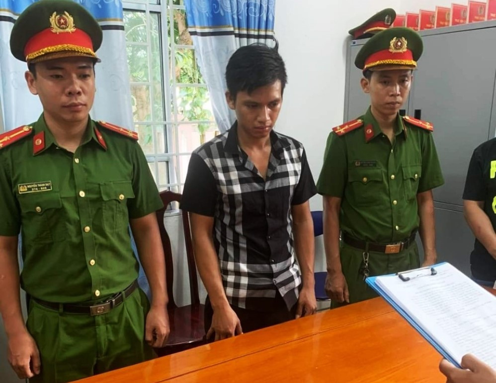 Giao xe cho em trai chưa có bằng lái gây tai nạn, 2 anh em bị khởi tố