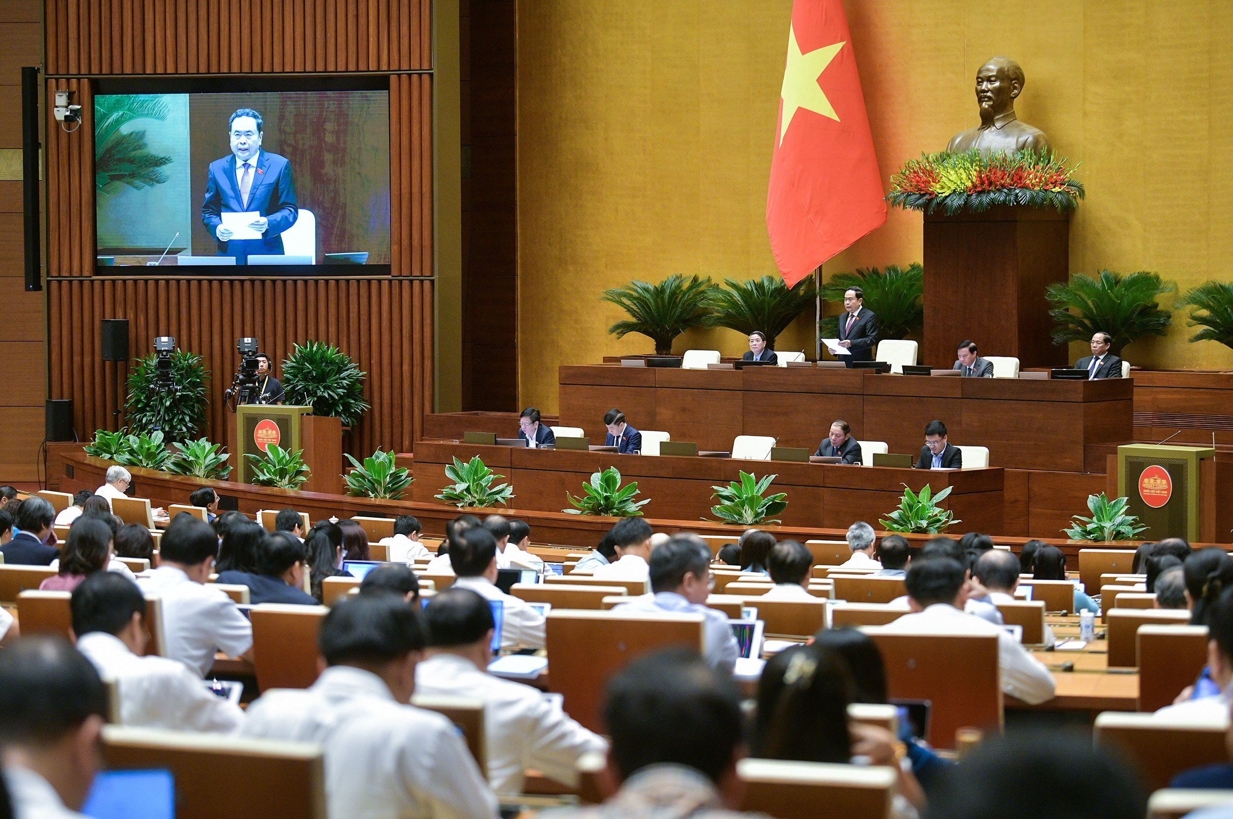 Trung ương cho ý kiến nhân sự để bầu Ủy viên Ủy ban Thường vụ Quốc hội