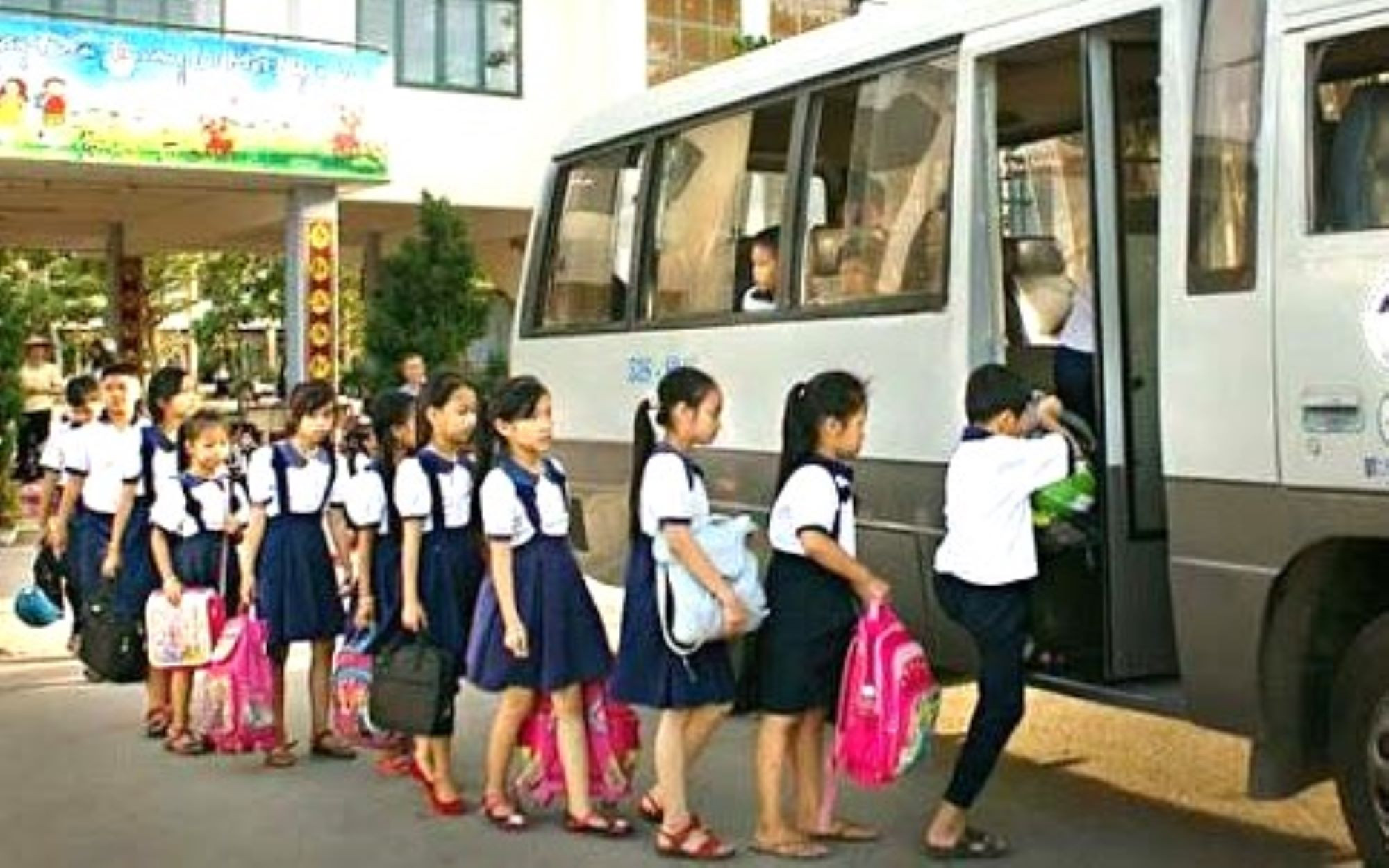 Đà Nẵng yêu cầu kiểm tra kỹ ô tô đưa đón học sinh