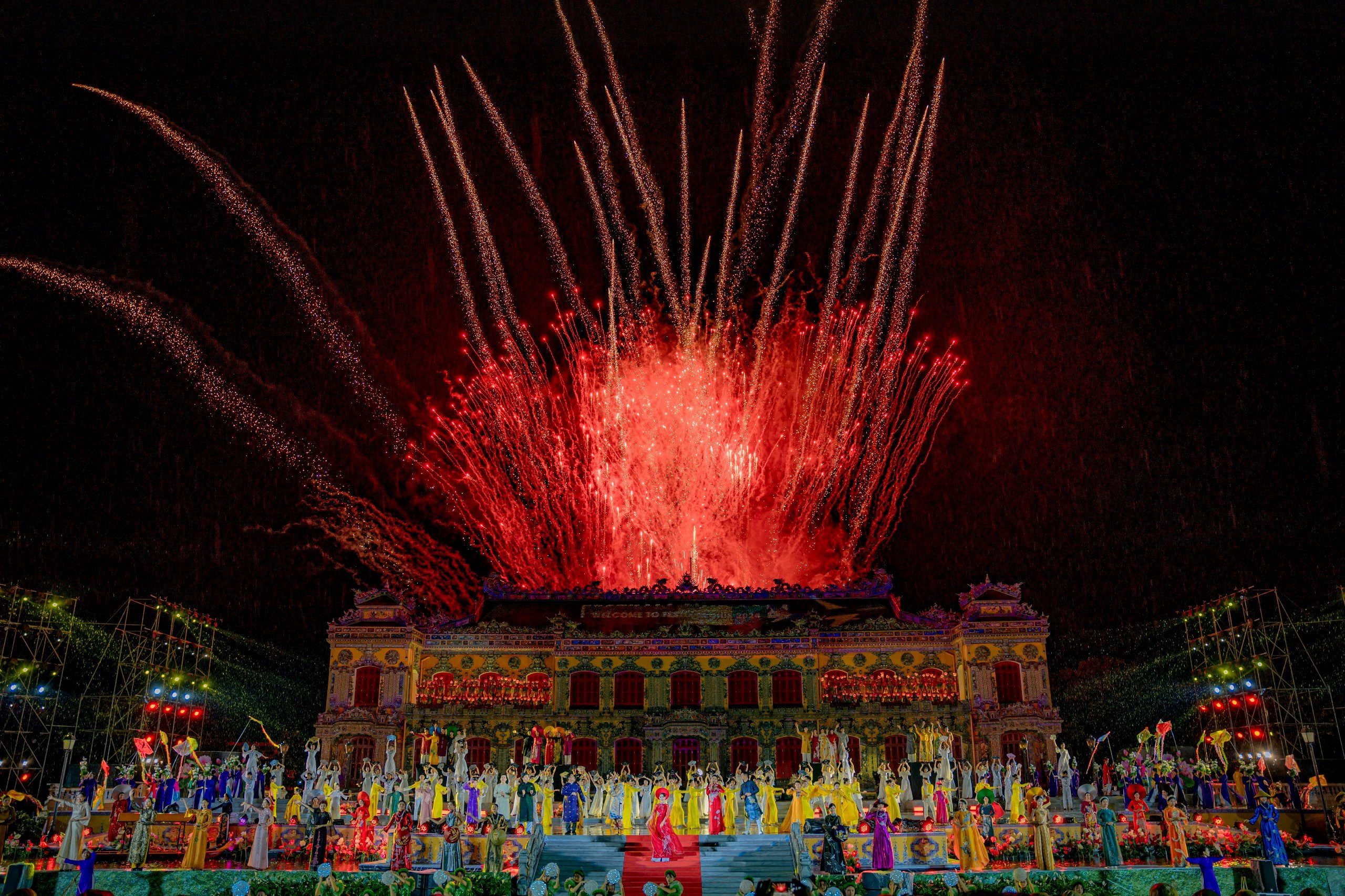 Tuần lễ Festival Huế 2024 đón hơn 100.000 lượt khách, doanh thu 159 tỷ đồng