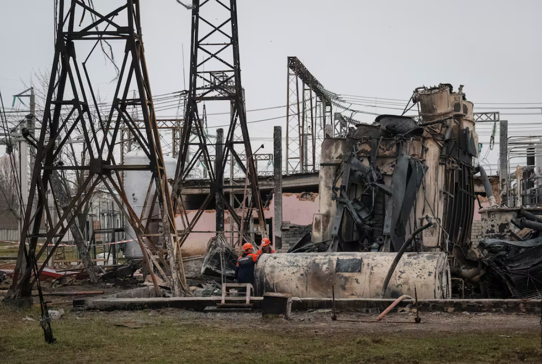 Phòng không yếu thế, Ukraine lo thiếu điện mùa đông