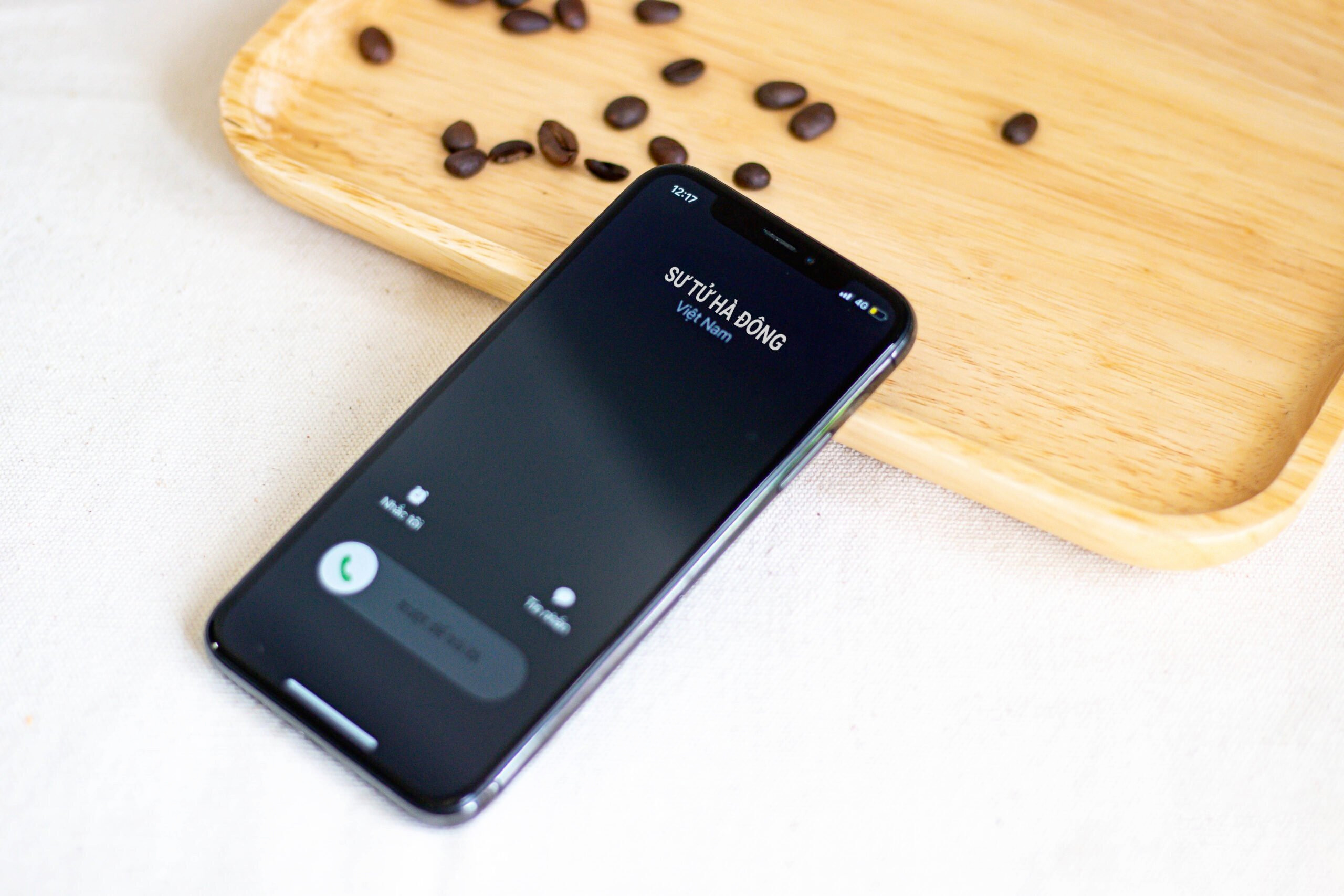  Các ông chồng Việt lưu tên vợ là gì trong điện thoại?