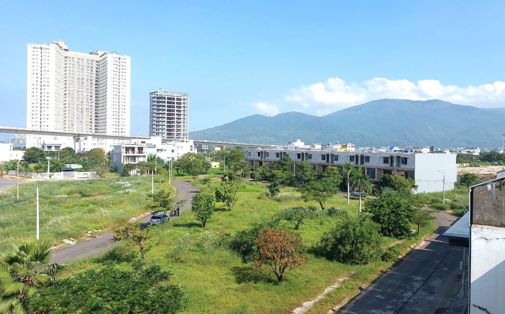 Làm sổ đỏ sẽ mất các khoản phí bắt buộc nào?