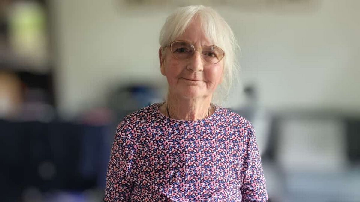 Bị côn trùng cắn khi đang ngủ, người phụ nữ phải cắt cụt cả hai chân