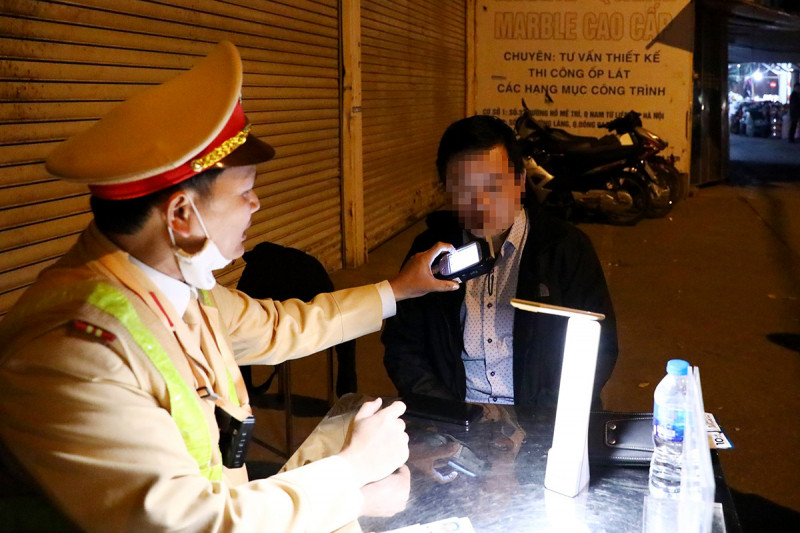 Xin ý kiến đại biểu Quốc hội về quy định cấm nồng độ cồn khi lái xe