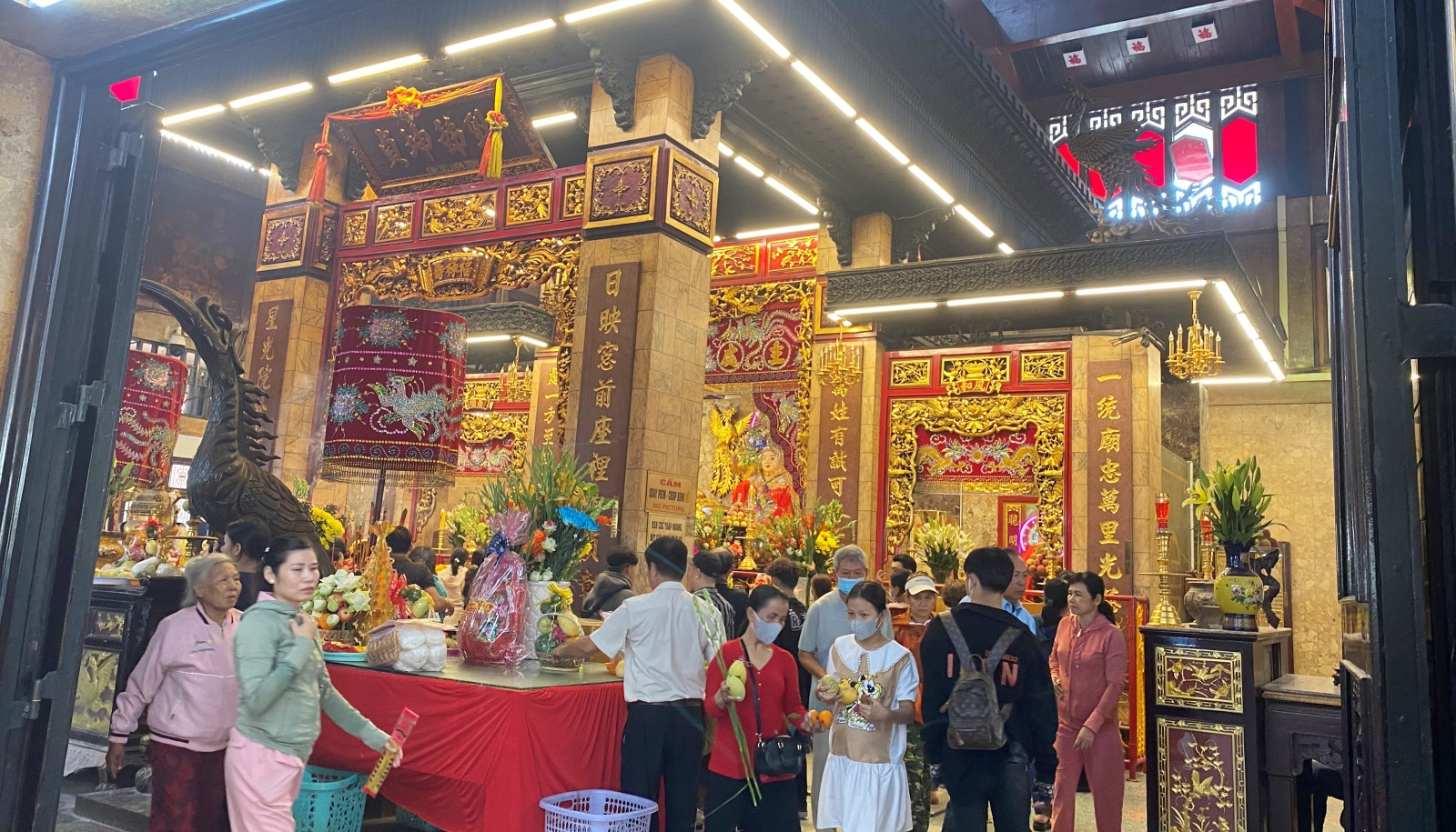 Miếu Bà Chúa Xứ An Giang thu 220 tỷ đồng trong năm 2023