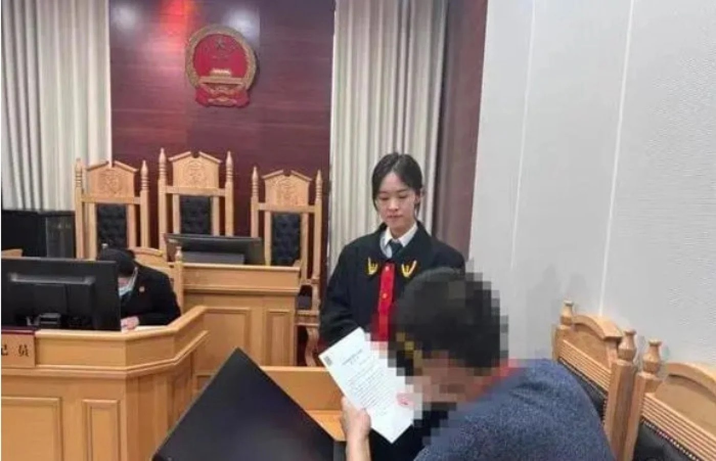 Chung sống 5 năm, chuẩn bị ly hôn mới biết chồng thất nghiệp, không xu dính túi