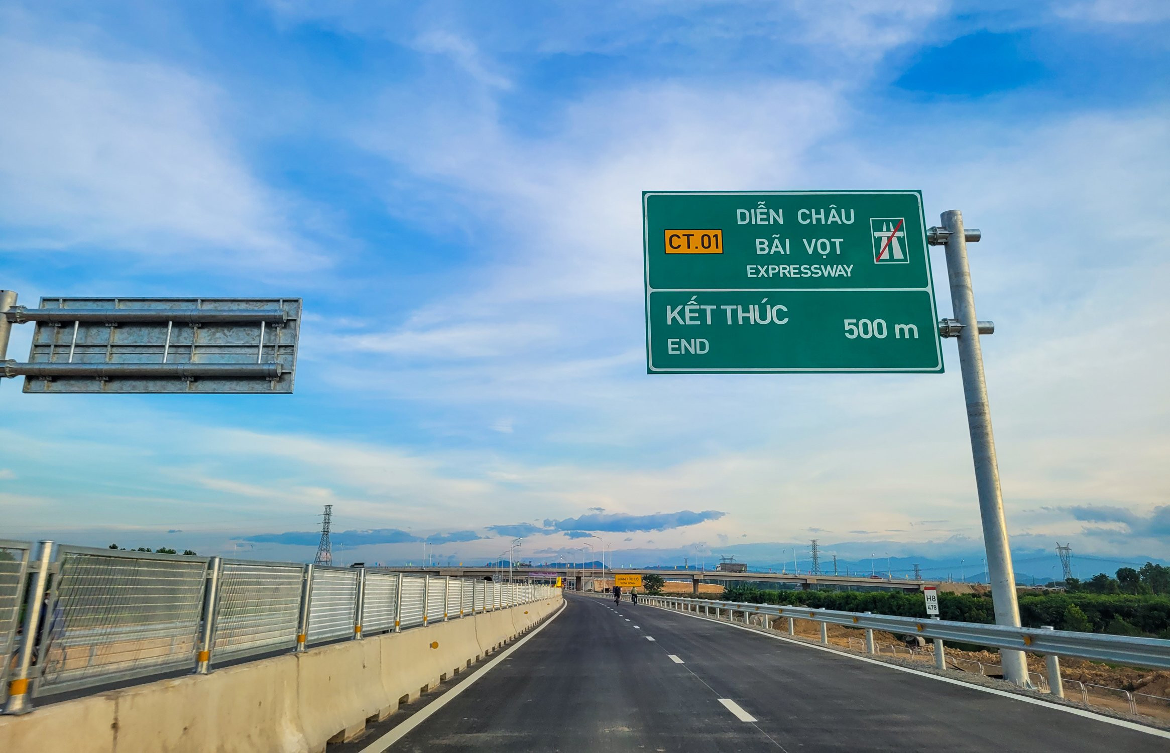 Đi cao tốc Diễn Châu - Bãi Vọt, trả phí bao nhiêu?