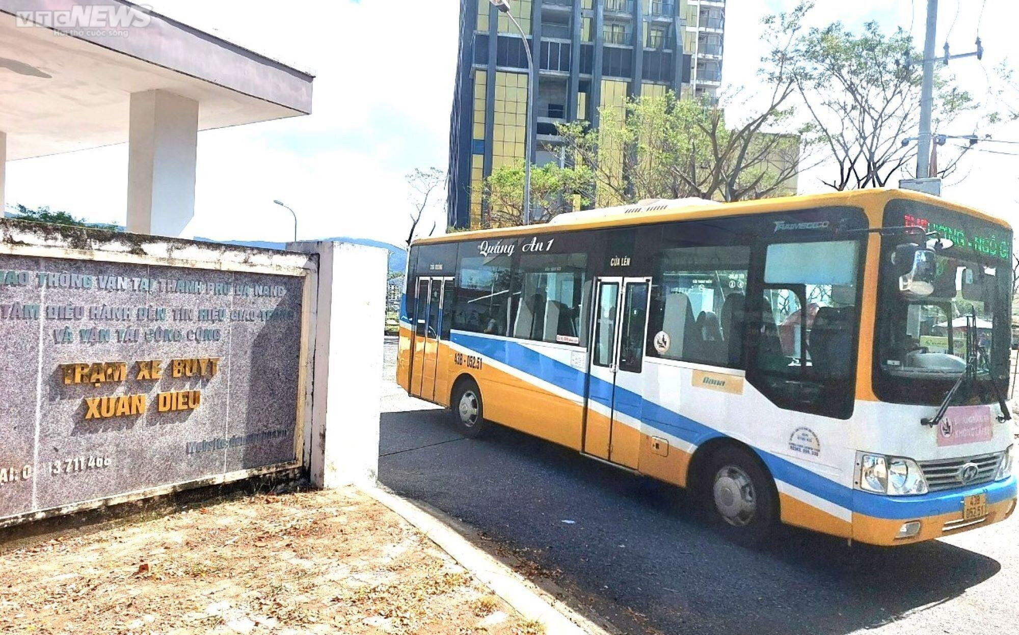 Gần 5 năm không đóng BHXH, Công ty quản lý xe buýt Quảng An 1 nợ hơn 12 tỷ đồng