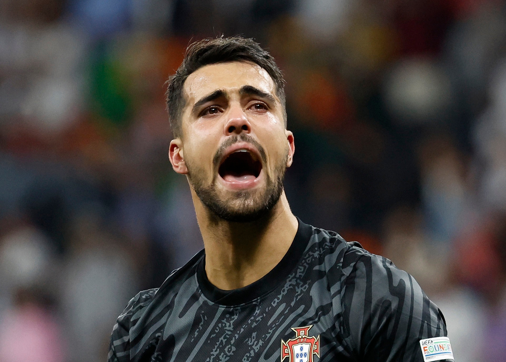 Thủ môn Bồ Đào Nha lập kỳ tích chưa từng có ở EURO